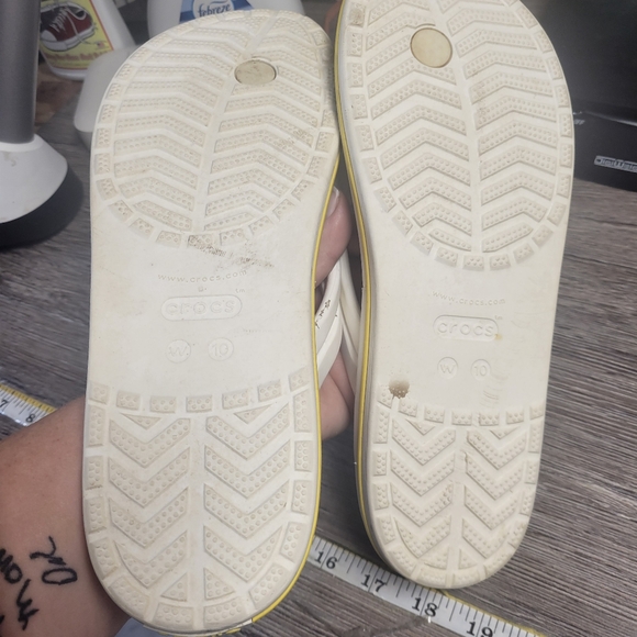 Crocs Iconic Comfort‎ Tie Dye Sandals Pastel Women's Size 10 - Picture 4 of 5